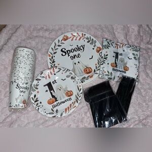 Spooky One Halloween Party Plates and Napkins Set